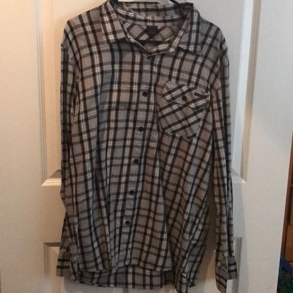 Oakley Button up
